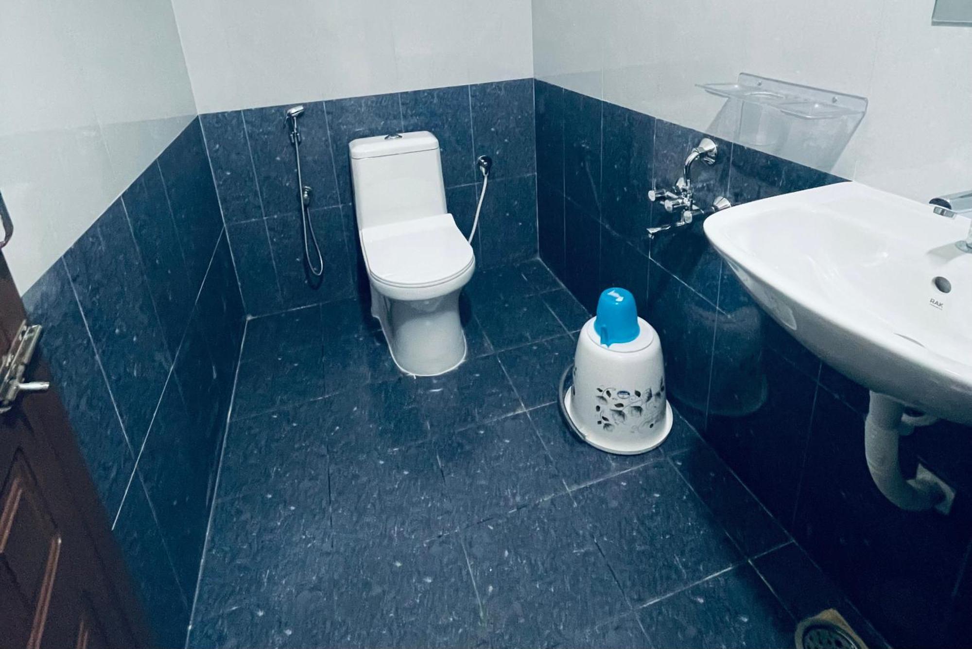 Pearl Stays, Tirupati - Very Convenient For The People Coming From Bangalore And Chennai - You Can Skip City Traffic While Reaching Any Temple In Tirupati - Covered Parking - 24Hrs Front Desk And Hot Water - Free Wifi - Flexible Checkin-In Check-Out Exterior foto